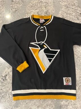 Vintage 90s Pittsburg Penguins CCM “Robo Penguin” Sweater Jersey